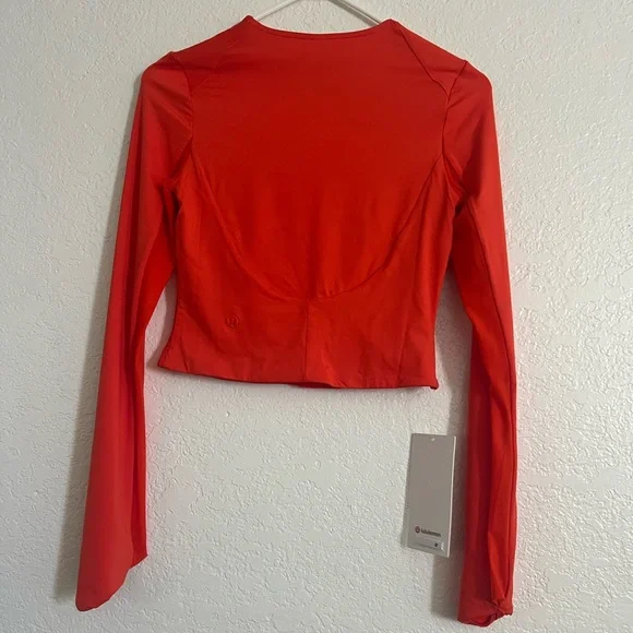 🦋3xHP!!🦋 Lululemon | NWT Cropped Tight-Fit Lined Long-Sleeve Shirt - Picture 10 of 12